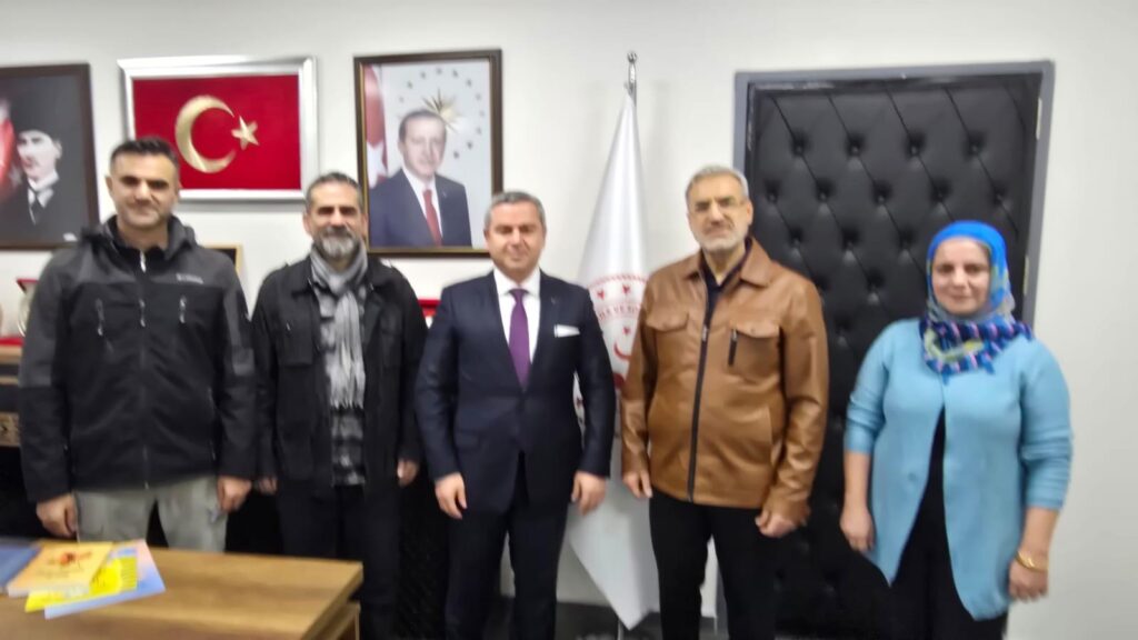 1ef3e098-1e77-4eb0-b697-1ff791cf71ca(1)