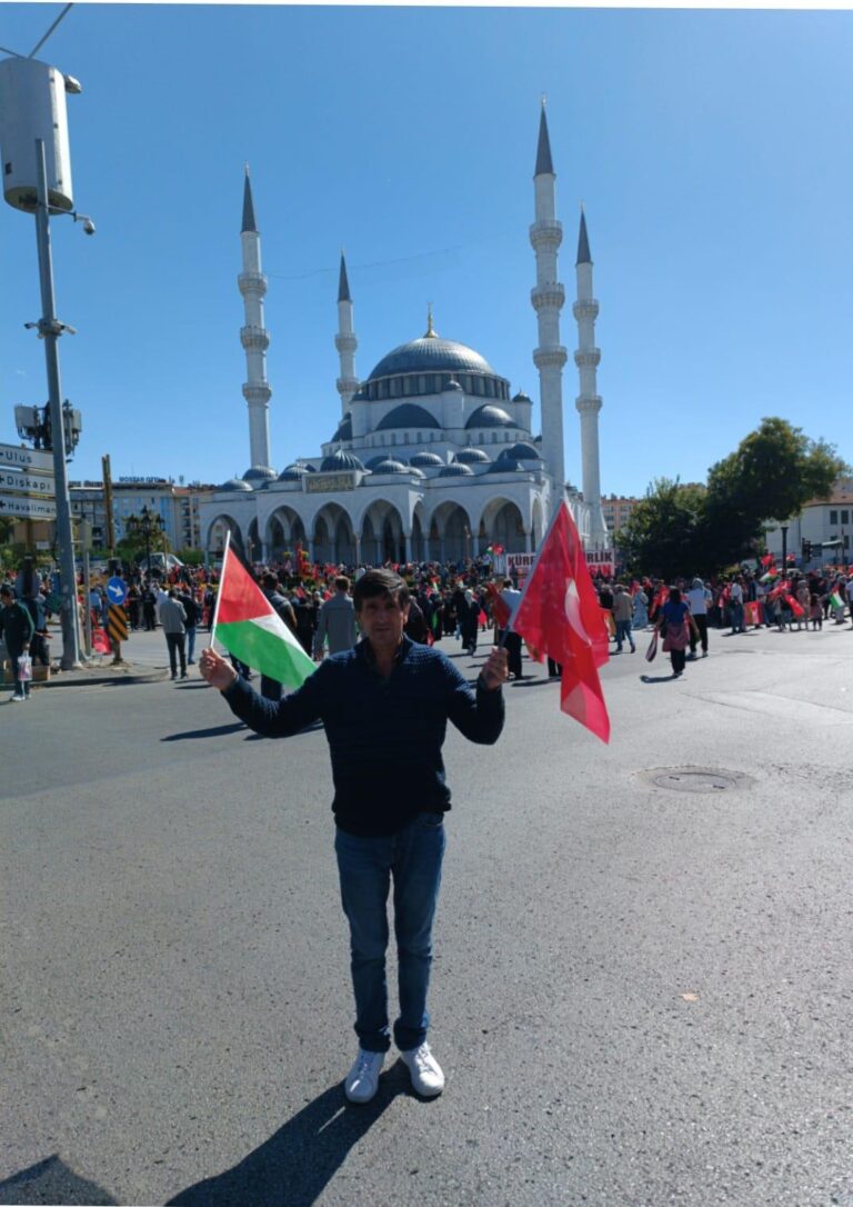 90052768-b3a0-428b-b176-4e28aaa62c8b(1)