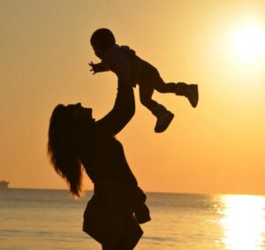 baglanma-turlerinin-cocuk-uzerindeki-etkileri-03b4b72d44993e40294164f4e778a836(1)