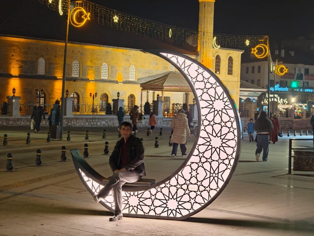 c8440f46-888b-4b31-a9c8-b9fdb266c290(1)